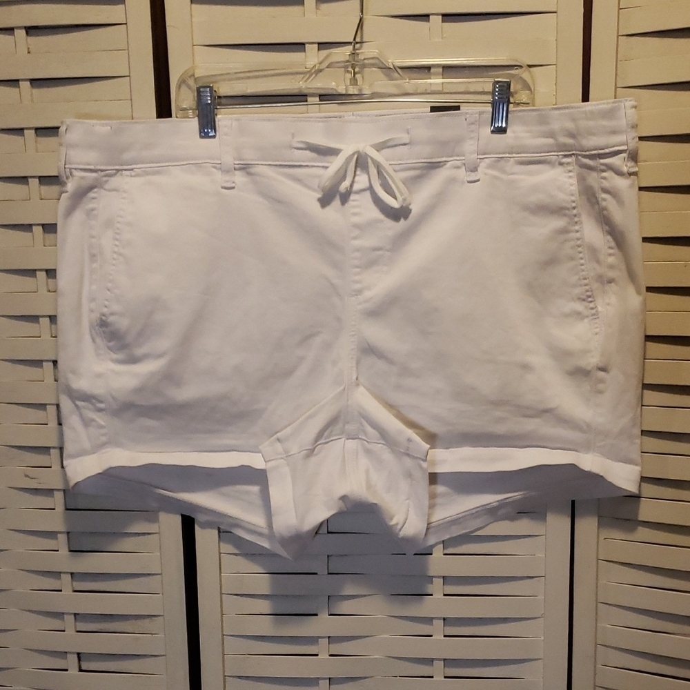 Women's White Shorts
